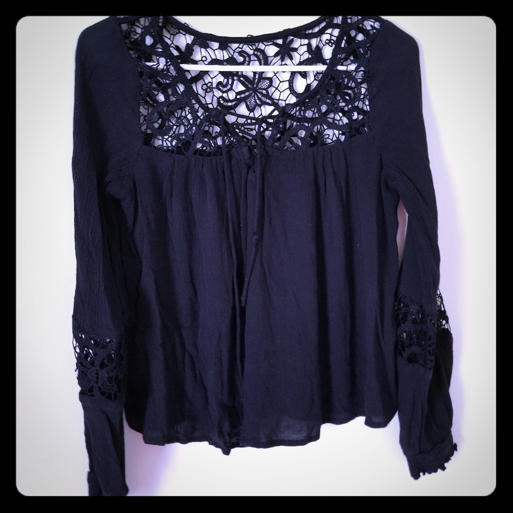 Hollister Peasant Top (Small)